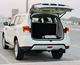 Nissan X-Terra – автомобиль категории Комфорт, Премиум, Внедорожник напрокат в ОАЭ ✓ Без депозита ✓ Страхование: ОСАГО, Полное КАСКО, Молодой.