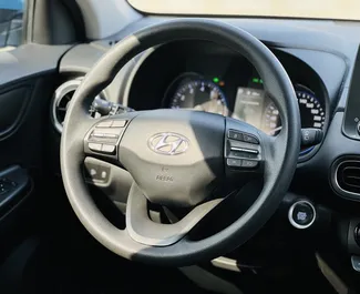 Hyundai Kona 2021 – прокат от собственников в Дубае (ОАЭ).